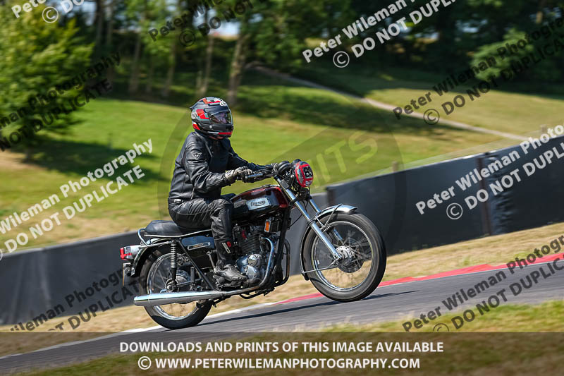 cadwell park;cadwell park photographs;cadwell trackday photographs;enduro digital images;event digital images;eventdigitalimages;peter wileman photography;racing digital images;trackday digital images;trackday photos